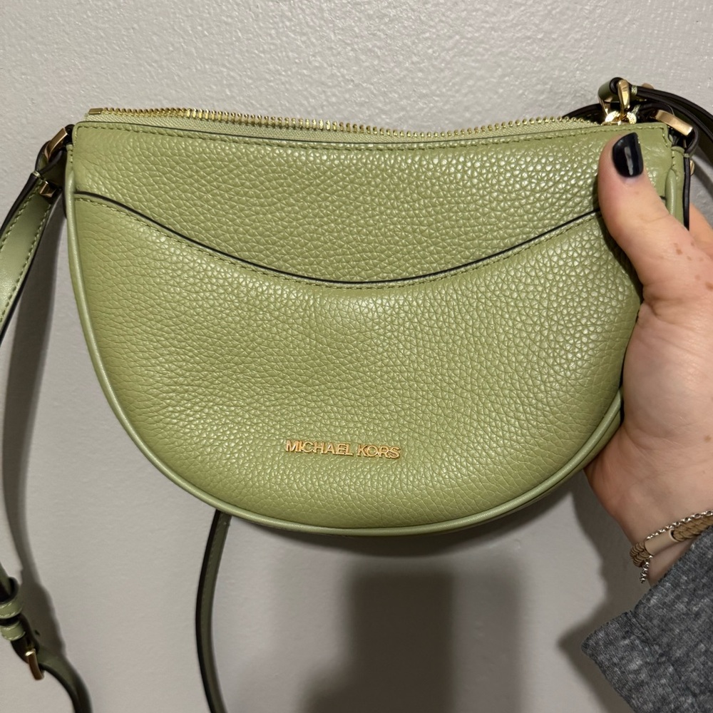 Michael Kors Dover Small Leather Crossbody Bag - Green
